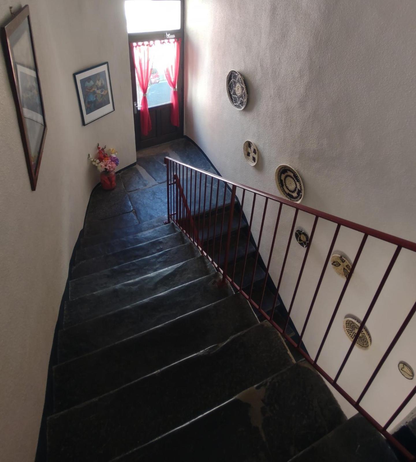 Hotel Central Saint Pierre d'Albigny Bagian luar foto